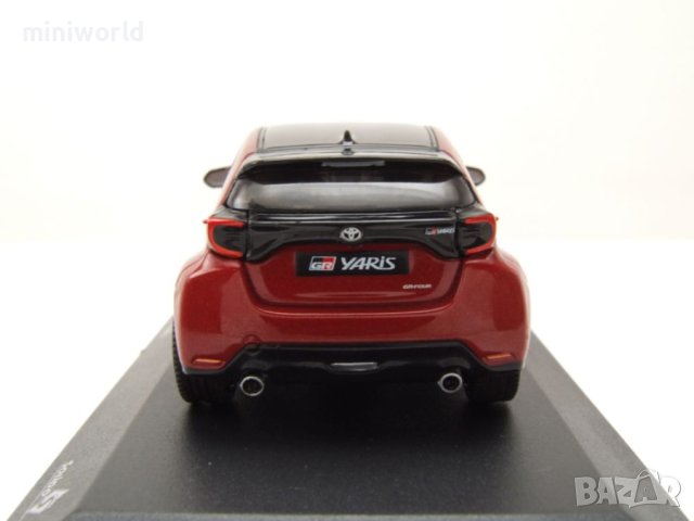 Toyota Yaris GR 2020 - мащаб 1:43 на Solido моделът е нов в PVC дисплей-кейс, снимка 6 - Колекции - 42719015