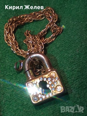 ПОЗЛАТЕН СТАР МЕДАЛЬОН ВИНТИДЖ КОЛИЕ ПЕНДАНТ - КАТИНАРЧЕ с КРИСТАЛЧЕТА и РЕТРО ВЕРИЖКА 18119, снимка 4 - Колиета, медальони, синджири - 35364573