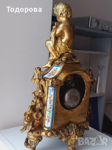 Много рядък Каминен бронзов часовник-Франция 19 век ,позлата, порцелан, 4 200 €, снимка 9 - Стенни часовници - 52310498