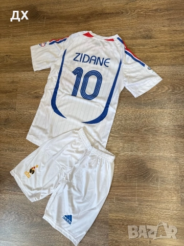 Детски спортни футболни екипи на различни отбори, снимка 16 - Детски комплекти - 52513594