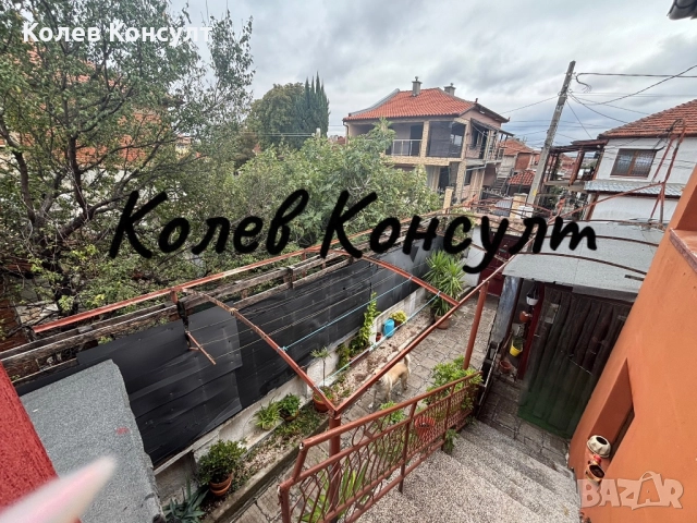 Продавам къща в гр. Хасково, Република, снимка 8 - Къщи - 51942354