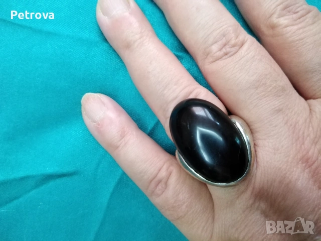 Масивен нестандартен сребърен пръстен с Оникс