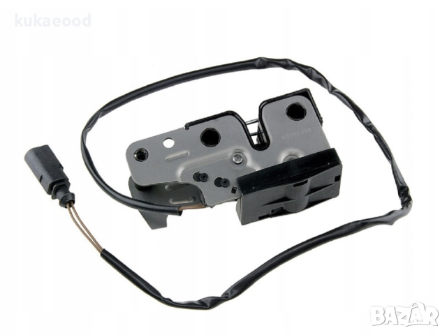 Брава за заключване на преден капак на VW Golf 5 2003-2009г., снимка 2 - Части - 44671109