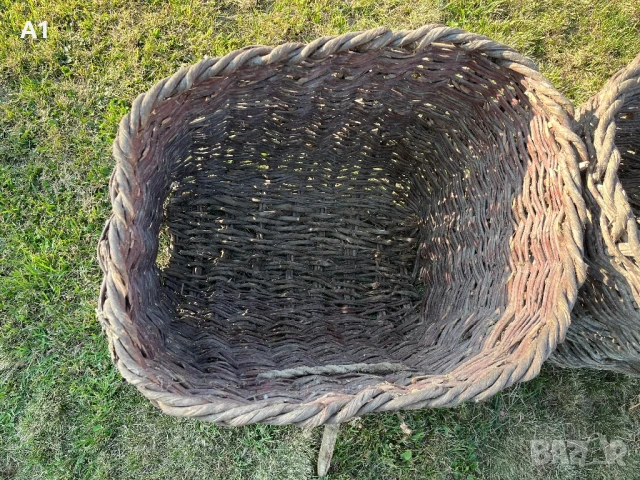 Стари плетени кошове. , снимка 3 - Антикварни и старинни предмети - 50692904