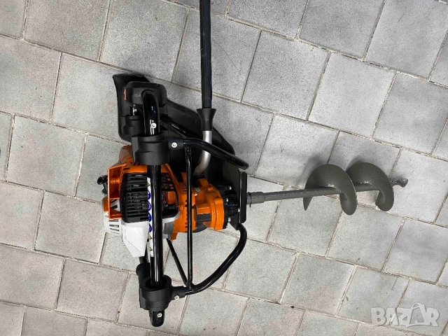 Професионален свредел Нов STIHL  BT 131 с двигател 4 тактов, снимка 1