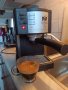 Кафемашина Делонги Фиф с ръкохватка с крема диск, работи перфектно и прави страхотно кафе с каймак , снимка 3