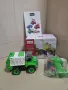 BeebeeRun Remote Control Assembly Vehicle, който представлява детски боклукчийски камион с дистанци, снимка 1