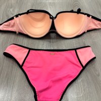 Ефектен бански   Victoria's Secret  34DD, снимка 2 - Бански костюми - 41364572