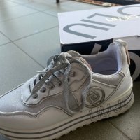 маратонки Liu Jo, снимка 3 - Дамски ежедневни обувки - 41323393