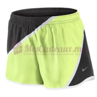 Nike дамски къси панталонки Л р., снимка 1 - Къси панталони и бермуди - 36257527