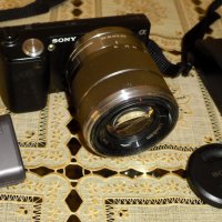  Обектив Sony SEL-18-55 OSS, снимка 1 - Фотоапарати - 39560147