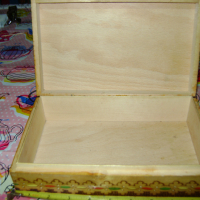 Соц дървена кутия, снимка 2 - Антикварни и старинни предмети - 44616470