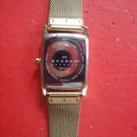 Позлатен датски дамски часовник Skagen, снимка 9 - Дамски - 44764805