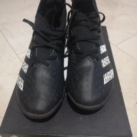 Детски футболни обувки Adidas, снимка 4 - Футбол - 42185505