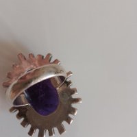 Масивен, авторски, сребърен пръстен с естествен аметист, снимка 4 - Пръстени - 41668017