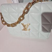 LV, Louis Vuitton чанта клъч, стилна., снимка 2 - Чанти - 40312582