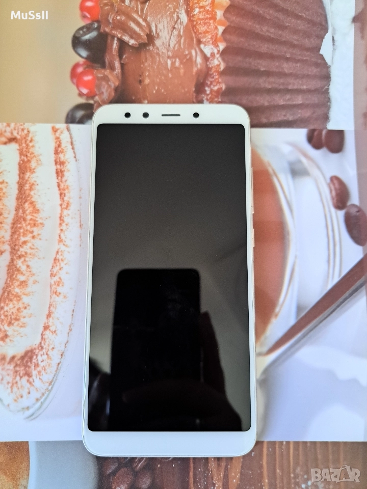 телефон Xiaomi Mi A2, снимка 1