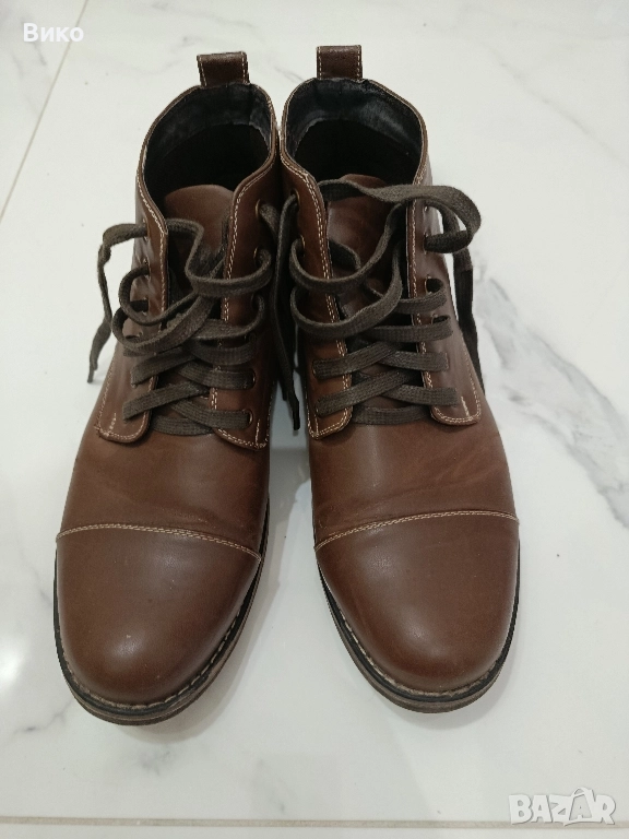 боти, N° 45, снимка 1