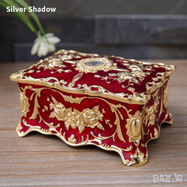 Кутия за бижута - Червена, снимка 1