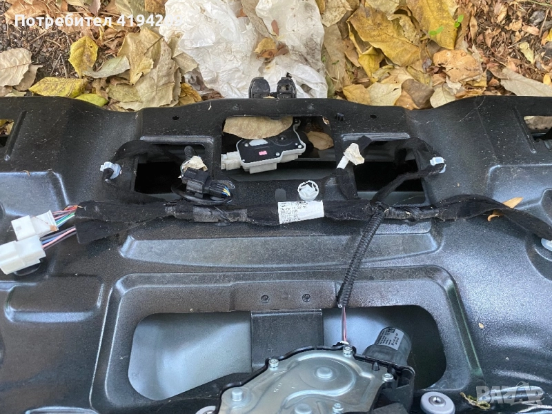 Karjar задно стъкло 200 лв , снимка 1