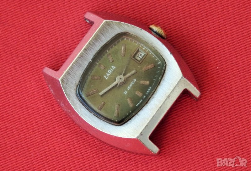 Дамски часовник Zaria 22 jewels произведен СССР, снимка 1