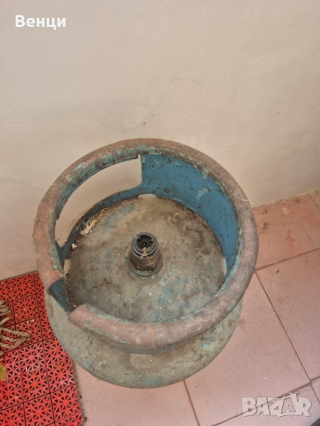 Газови бутилки, 2 броя, снимка 1