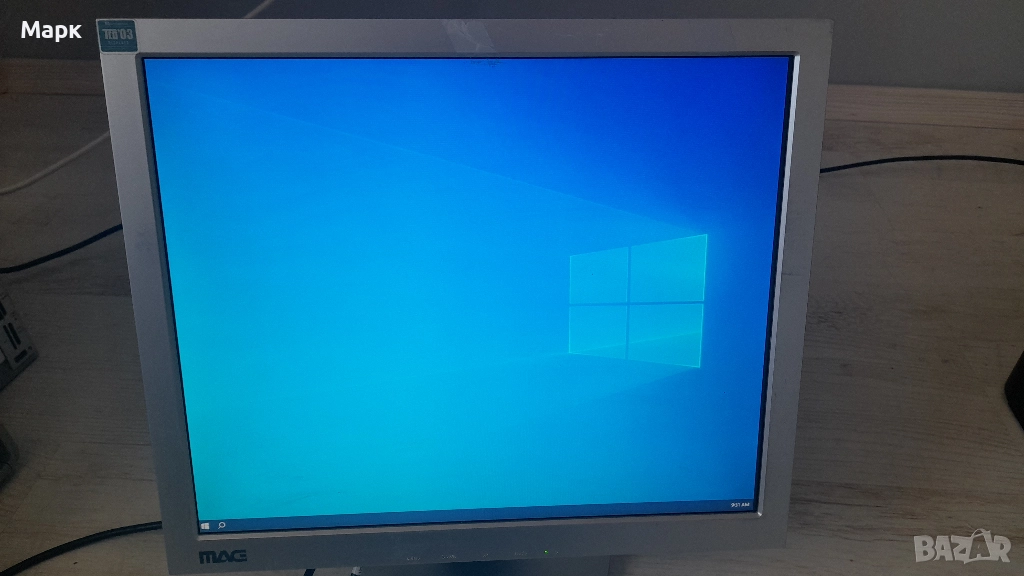 Монитор MAG 700P, снимка 1