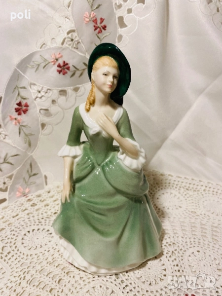 порцеланова статуетка, снимка 1