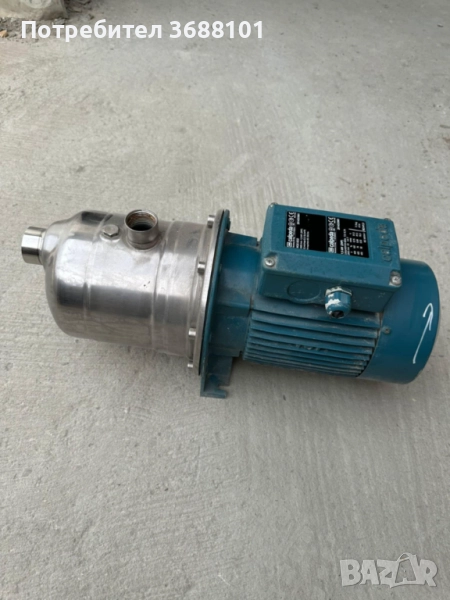 Продавам италианска водна помпа Калпеда, снимка 1