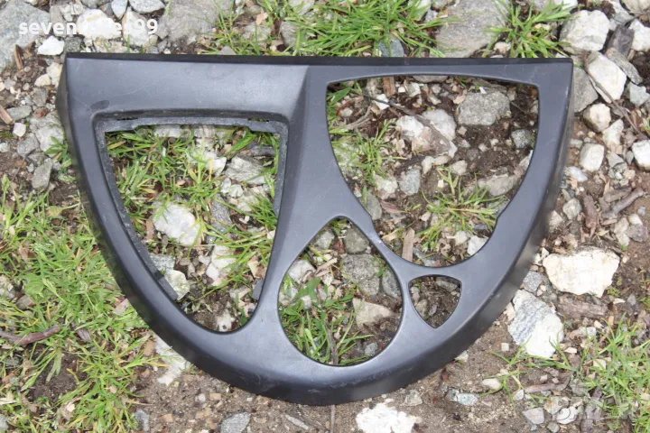 Интериорна пластмаса скоростен лост Пежо 807 Peugeot 807 Citroen C8 Lancia Phedra  1847114000, снимка 1