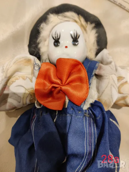 Порцеланов клоун , снимка 1