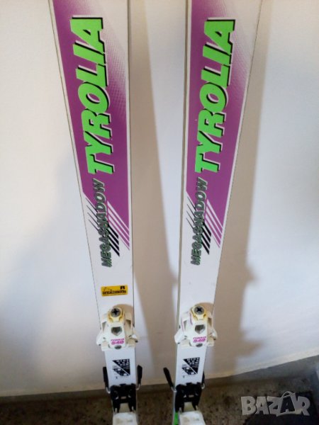 Ски-два комплекта.За спускане и за бягане-90лв/комплект, снимка 1