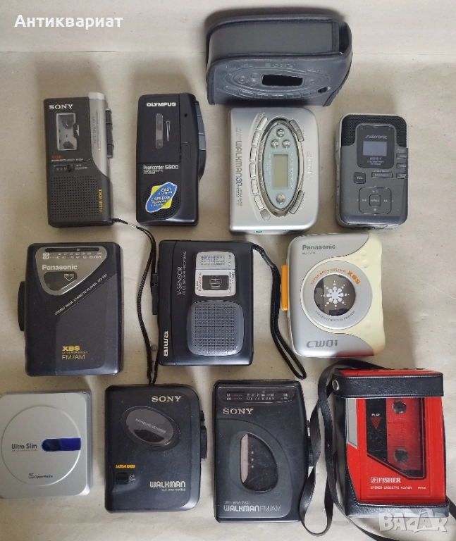 Лот единадесет мини касетофони, уокмени и други за части, снимка 1