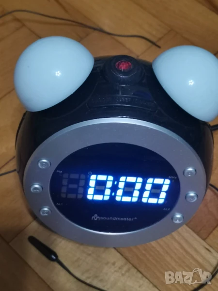 Радио часовник с термометър, аларма и проектор, снимка 1