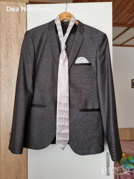 мъжки официален костюм , снимка 1