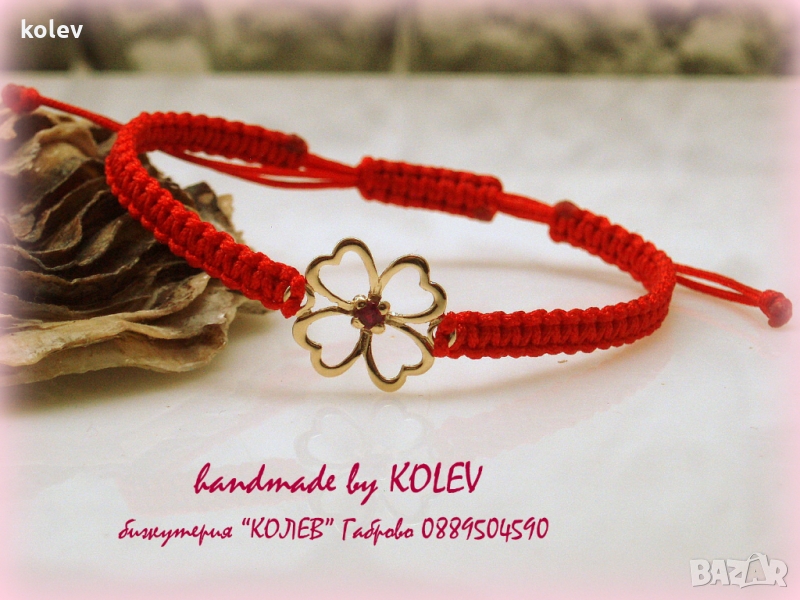 Златна детелина С РУБИН в гривна червен конец, злато на червен конец, снимка 1