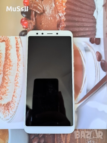 телефон Xiaomi Mi A2