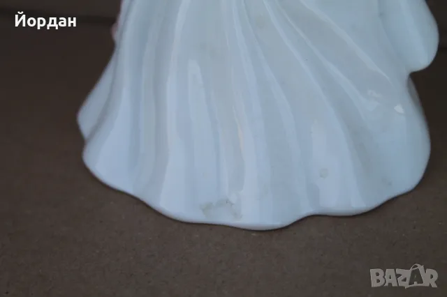 Английска порцеланова фигура ''Royal Doulton'' , снимка 11 - Колекции - 49934071