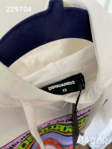 Чисто нов дамски суичър DSQUIRED2, снимка 5 - Спортни екипи - 52722772