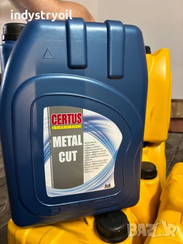 СМАЗОЧНО-ОХЛАЖДАЩО МАСЛО