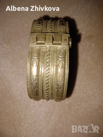 възрожденска гривна