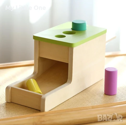 Дървена кутия с падащи колчета