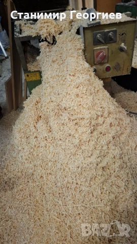 Дървестни стърготини (талаш)