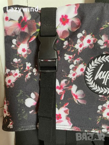 Раница Hype, снимка 3 - Раници - 40723803