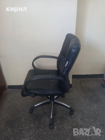 офис стол, снимка 2 - Столове за офис - 51707093