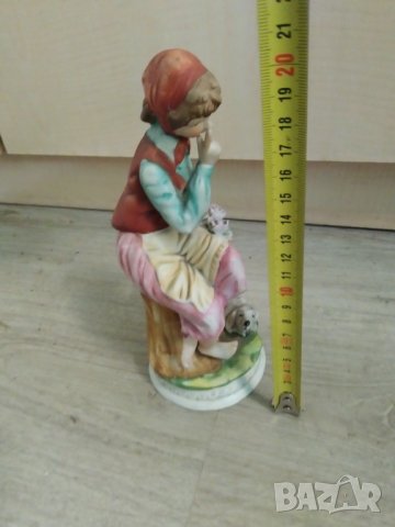 порцеланова статуетка, снимка 2 - Други ценни предмети - 40530342