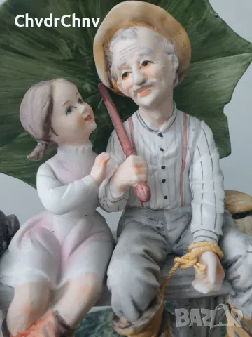 2бр японски статуетки 17-20см/порцеланови фигури композиции/деца-лодка/дядо-дете-куче, снимка 3 - Статуетки - 50289863