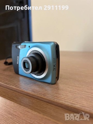 Фотоапарат Kodak 12 Mp с подаръци, снимка 3 - Фотоапарати - 53845596