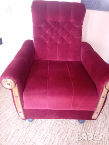 Диван с механизъм  за сън и 2 фотьойла много малко ползвани /холова гарнитура, снимка 4 - Дивани и мека мебел - 53834939