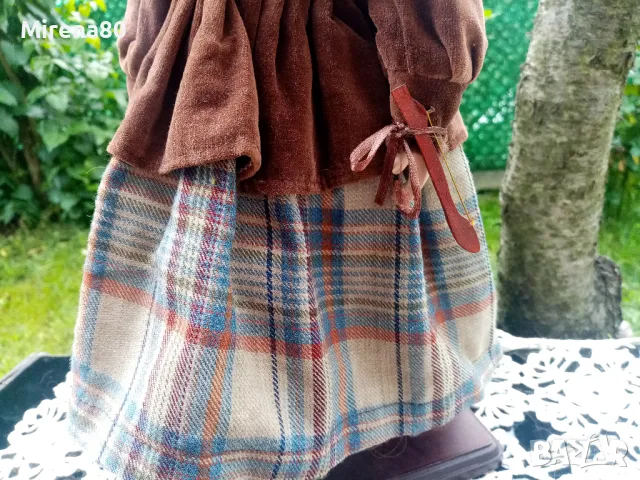 Колекционерска порцеланова кукла, снимка 3 - Колекции - 50414730